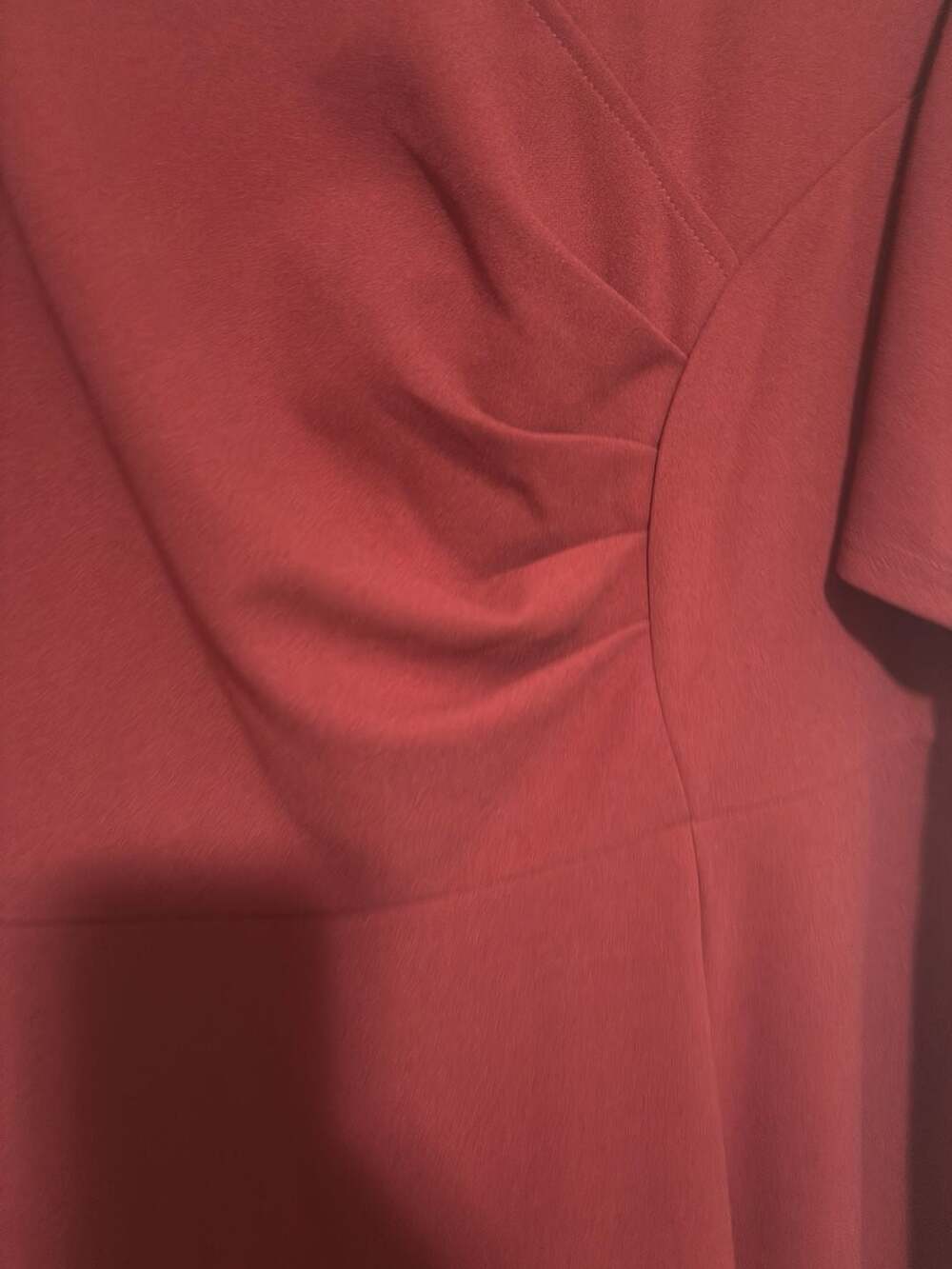 Rusty Orange Belted Midi Dress with Puff Sleeves - Picture 5 of 8